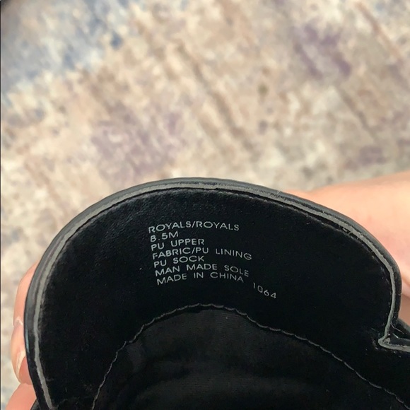 Steve Madden Kandi Black Leather Slip On - Picture 6 of 6